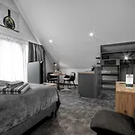 Gasthuis Weinmotel Simon 1 A 3*