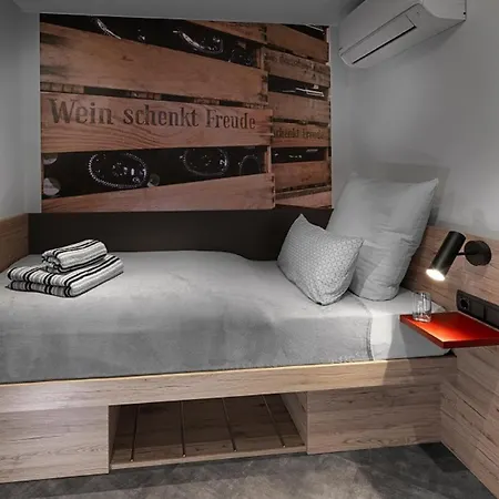 Weinmotel Simon 1 A Gæstehus