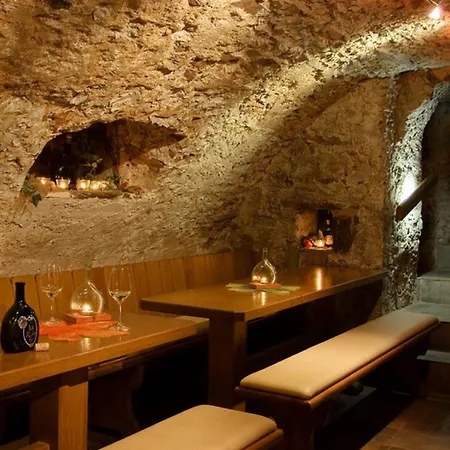 Weinmotel Simon 1 A 3*