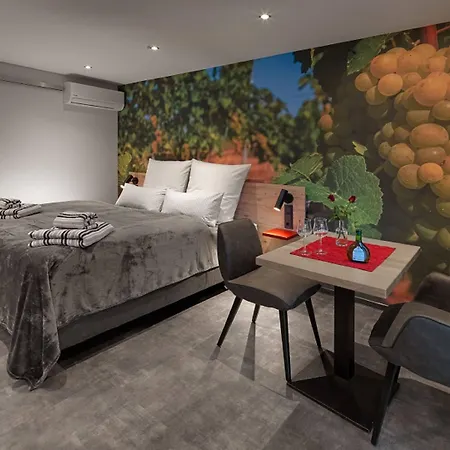 Weinmotel Simon 1 A 3* Alzenau in Unterfranken