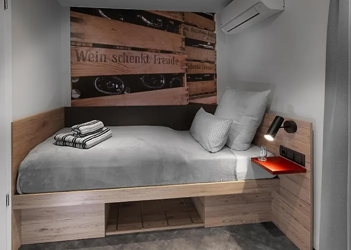 Weinmotel Simon 1 A Penzion