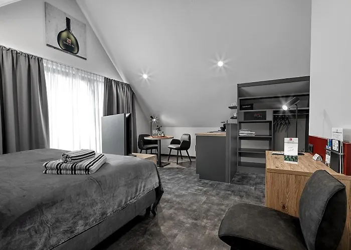 Penzion Weinmotel Simon 1 A 3*